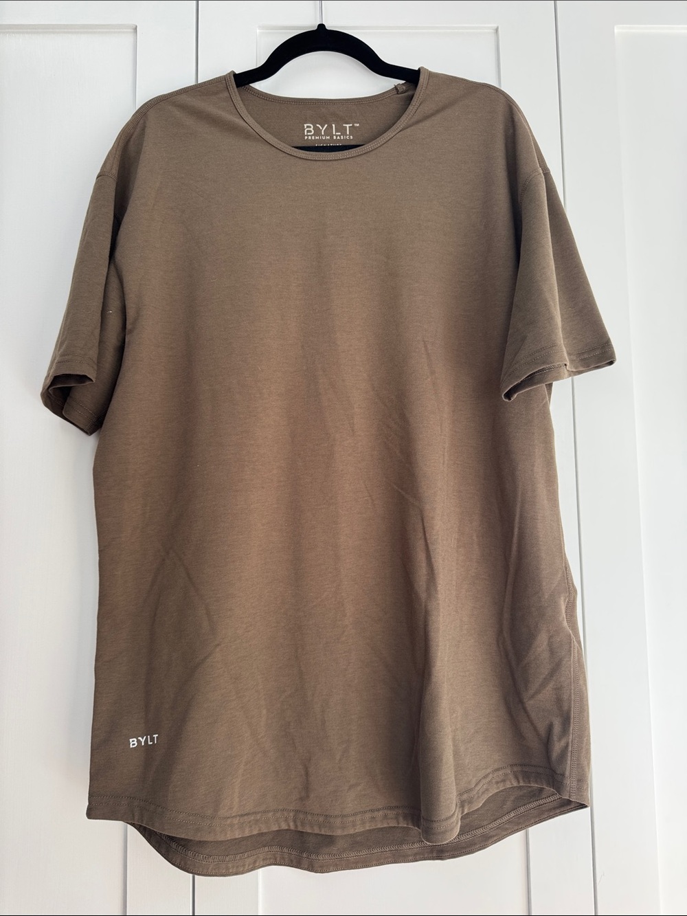Men’s BYLT Basics Short-Sleeve Crewneck Tee in Olive